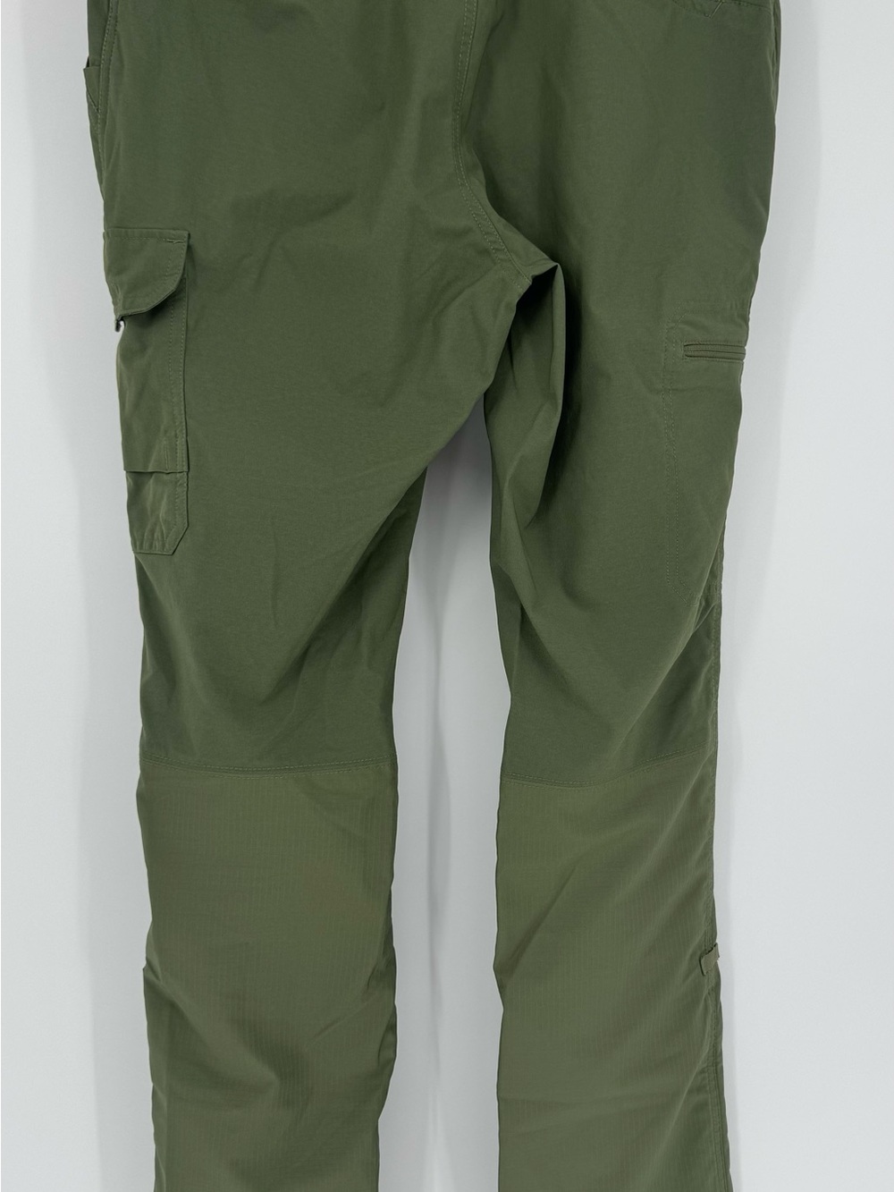 The North Face Women Olive Cargo Wide-Leg Pants - Size 8 - Picture 5 of 13